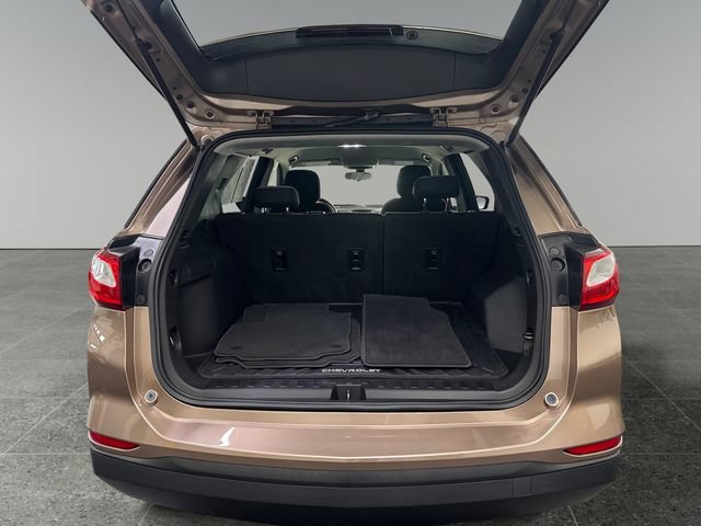 Used 2019 Chevrolet Equinox LS w/ LS Convenience Package FWD image 15
