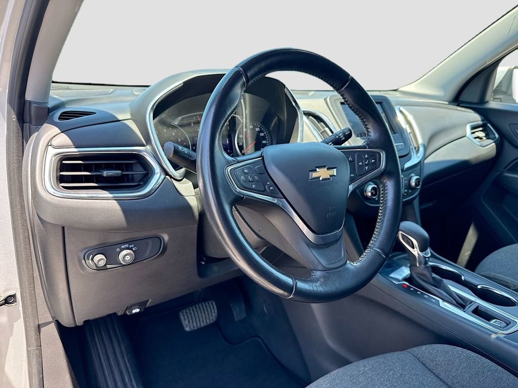 Used 2022 Chevrolet Equinox LT FWD image 9