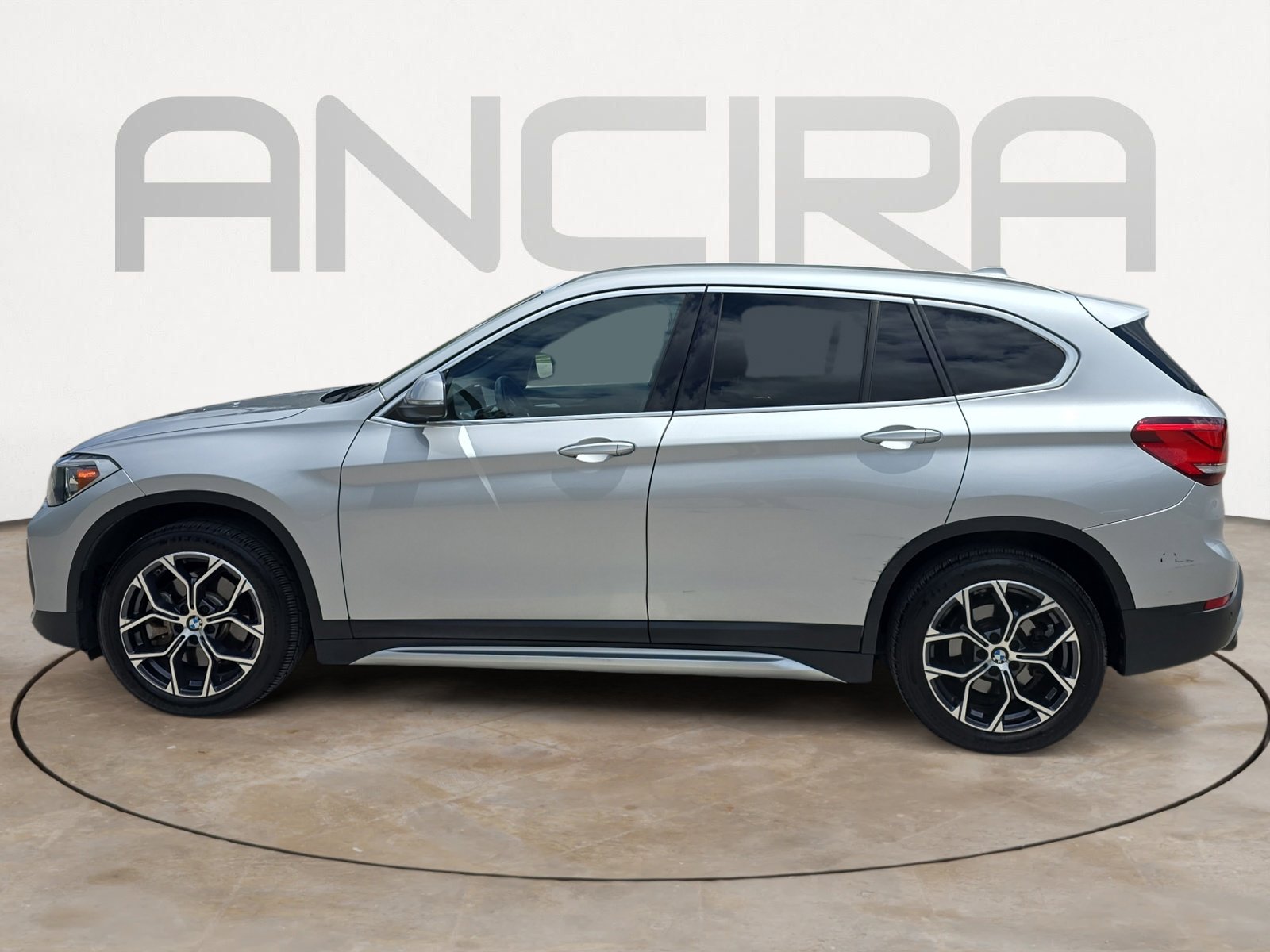 Used 2021 BMW X1 xDrive28i AWD/4WD image 7