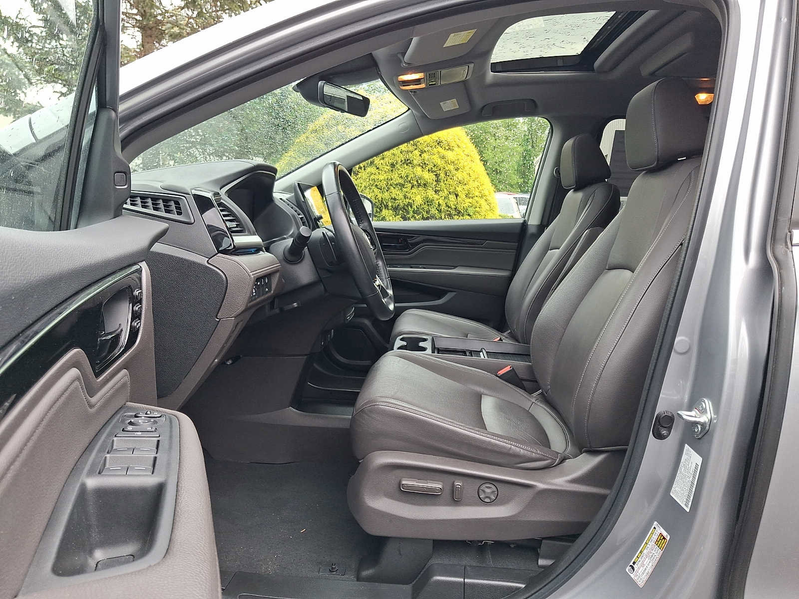 Certified 2023 Honda Odyssey Touring image 13