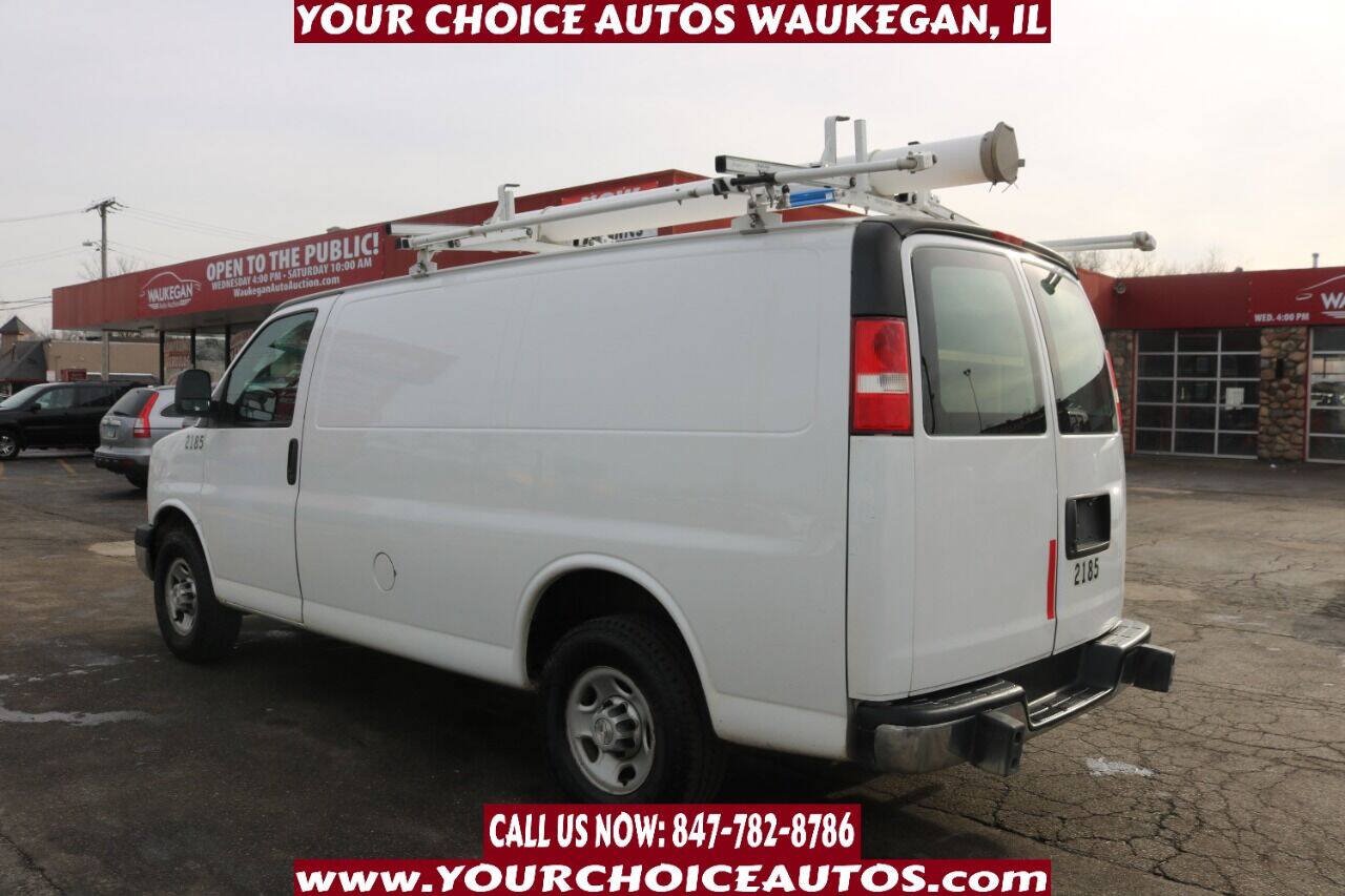 Used 2017 GMC Savana 2500 RWD image 7