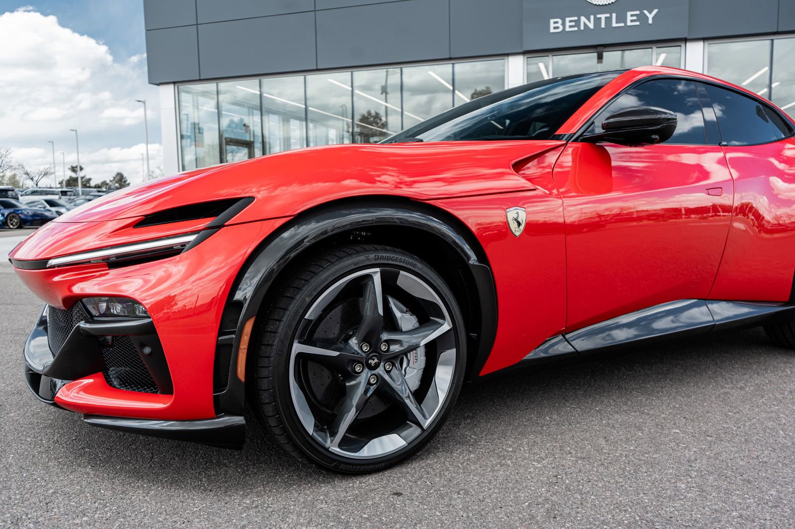 Used 2026 Ferrari Purosangue AWD/4WD image 21