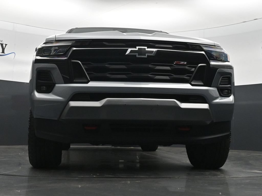 Used 2023 Chevrolet Colorado Z71 w/ Z71 Convenience Package 2 AWD/4WD image 27