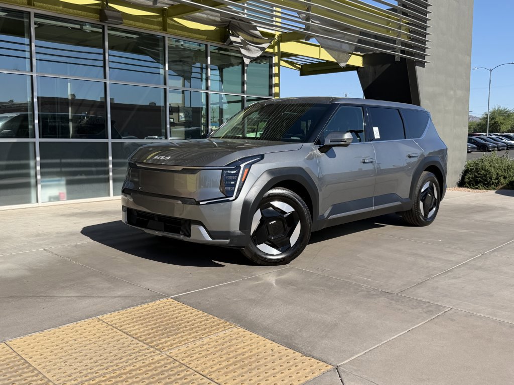 Used 2024 Kia EV9 Light Long Range