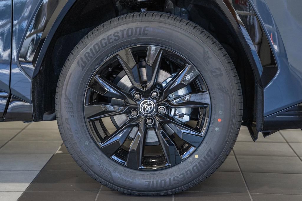 New 2026 Toyota RAV4 SE image 17