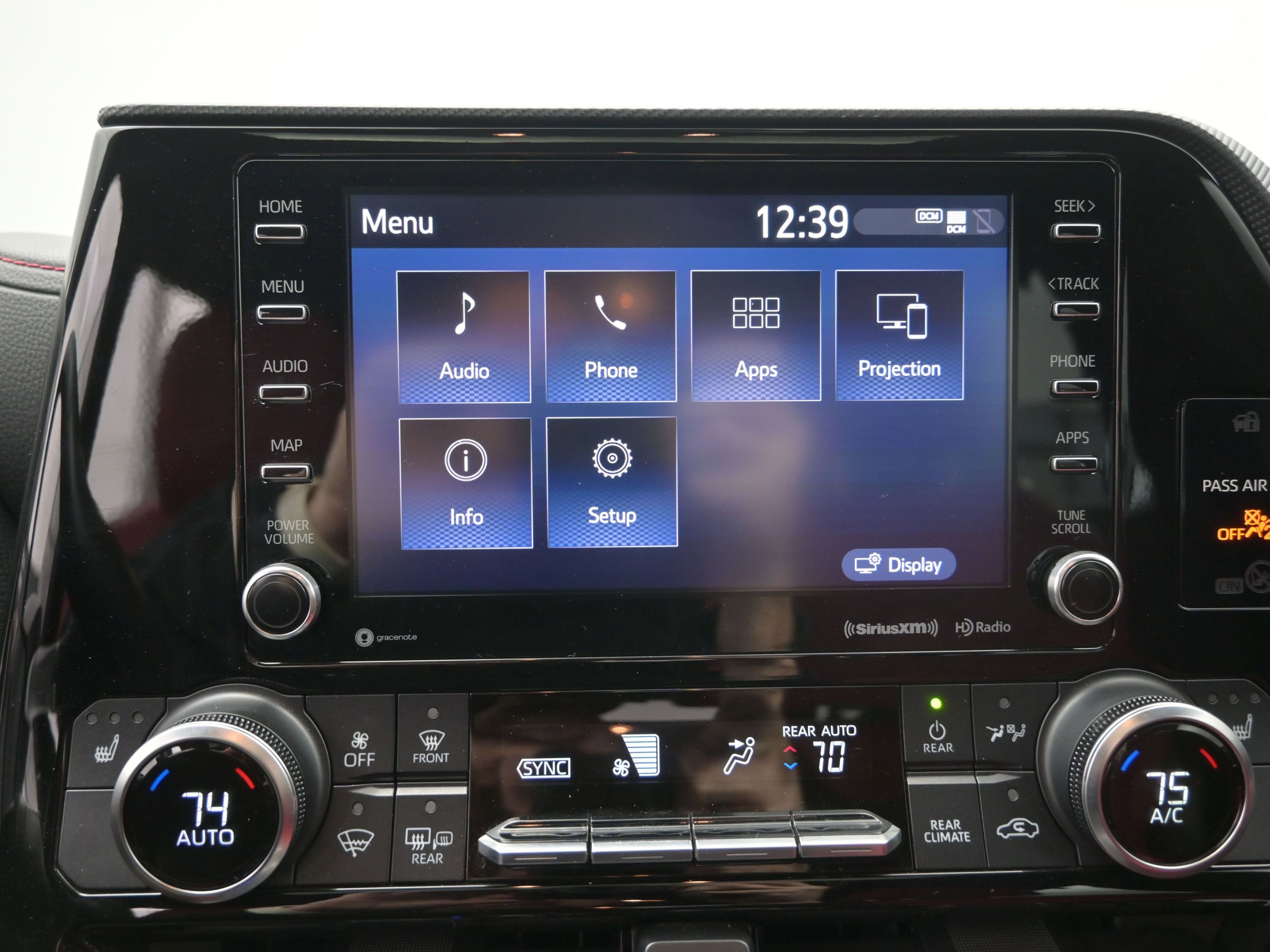 Used 2022 Toyota Highlander XSE image 15