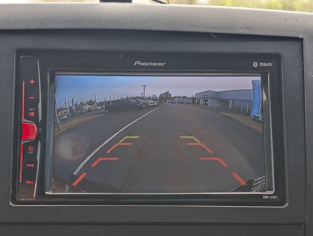 Used 2008 Chevrolet Silverado 2500 LT w/ EZ-Lift Tailgate Package AWD/4WD image 23