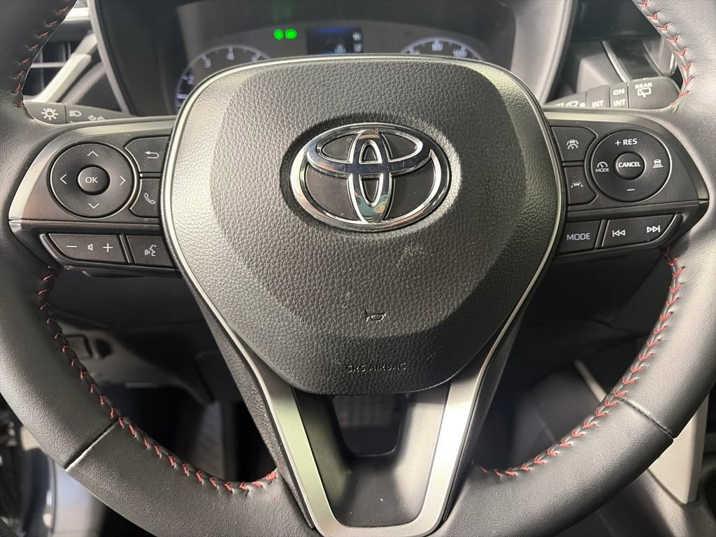 Used 2025 Toyota Corolla Cross AWD Hybrid image 16