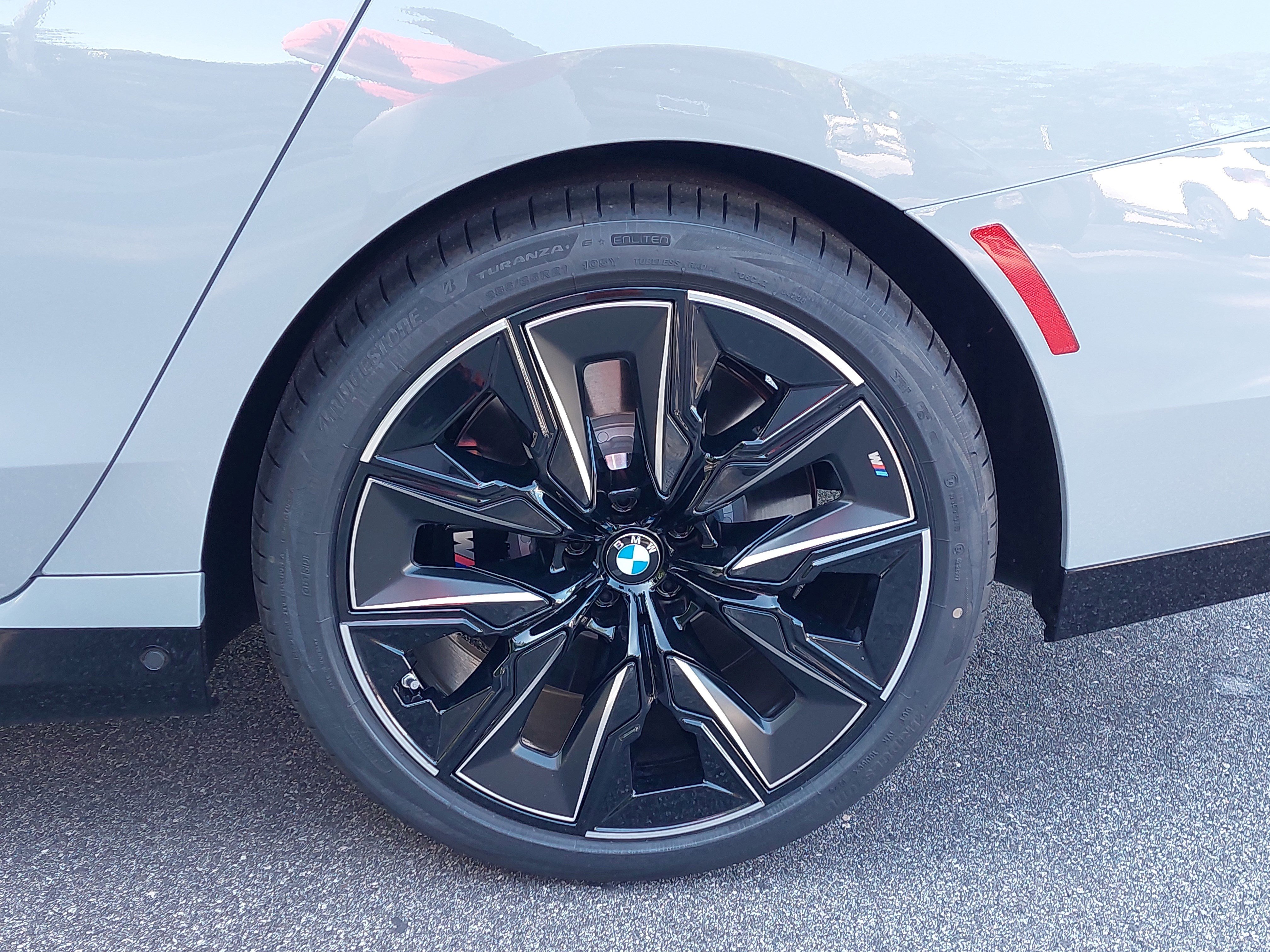 New 2025 BMW 760i xDrive w/ Executive Package AWD/4WD image 35