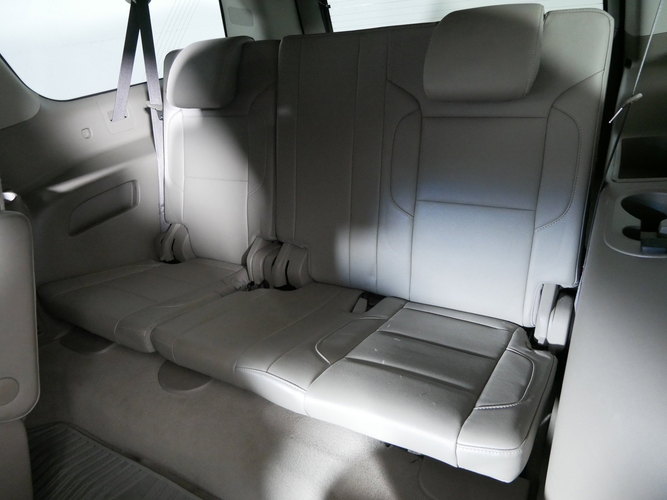 Used 2020 GMC Yukon XL SLT w/ Open Road Package image 33