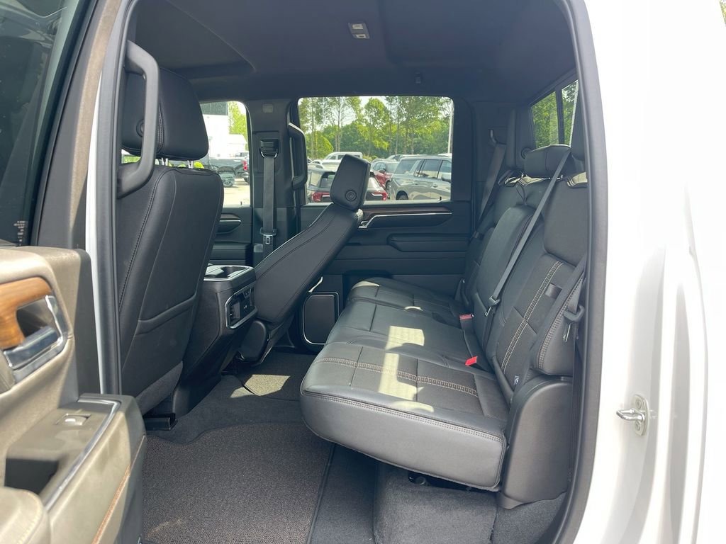 Used 2024 Chevrolet Silverado 2500 High Country w/ Max Trailering Package image 12