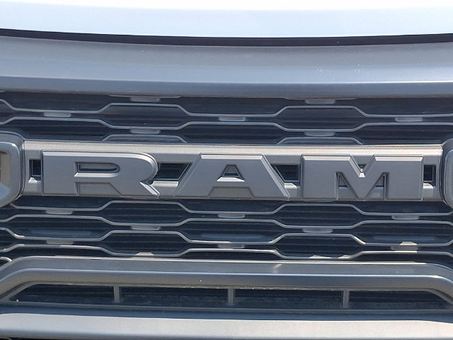 New 2023 RAM ProMaster 3500 w/ Black Appearance Package FWD image 10