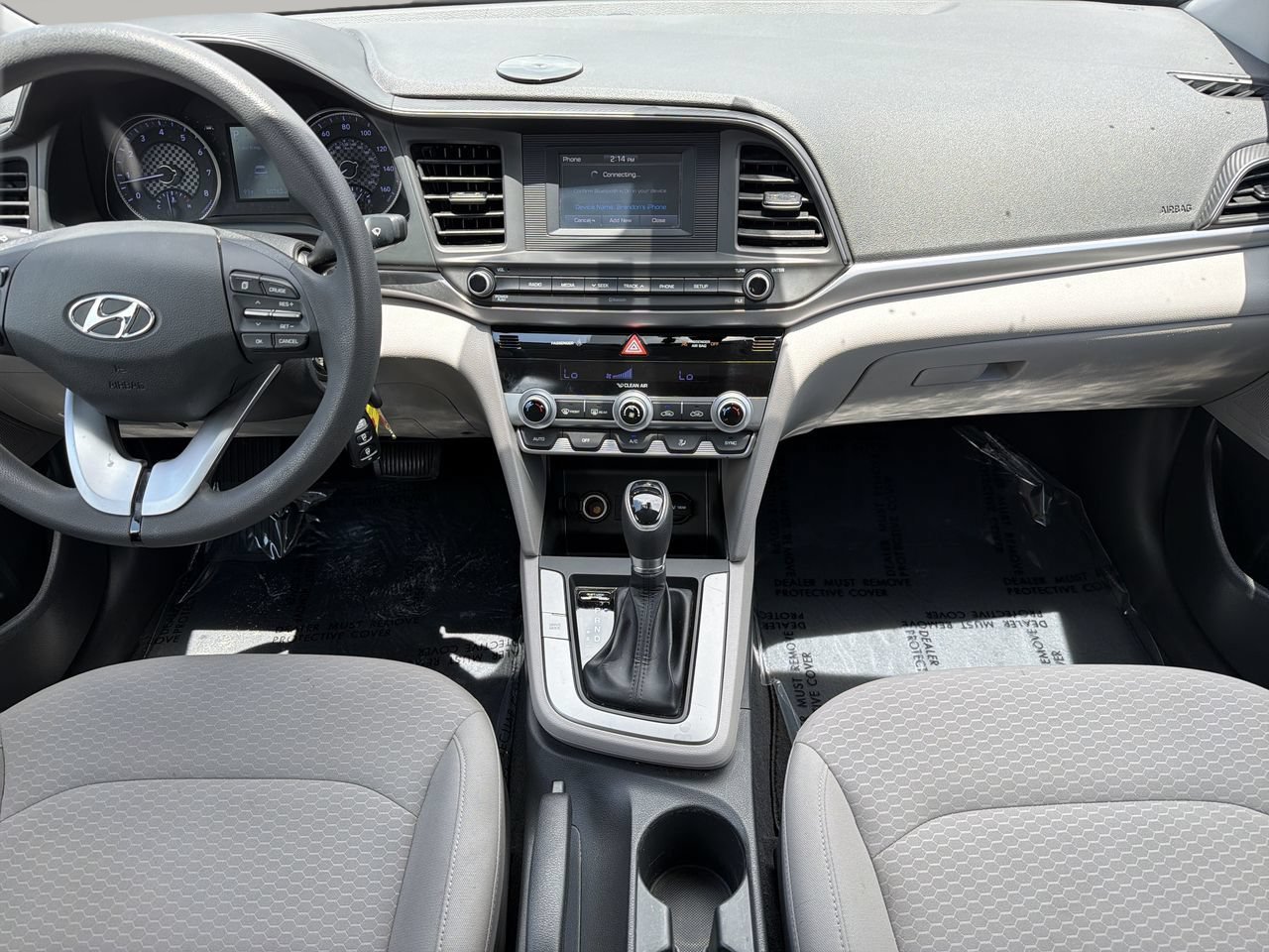 Used 2020 Hyundai Elantra SE FWD image 13