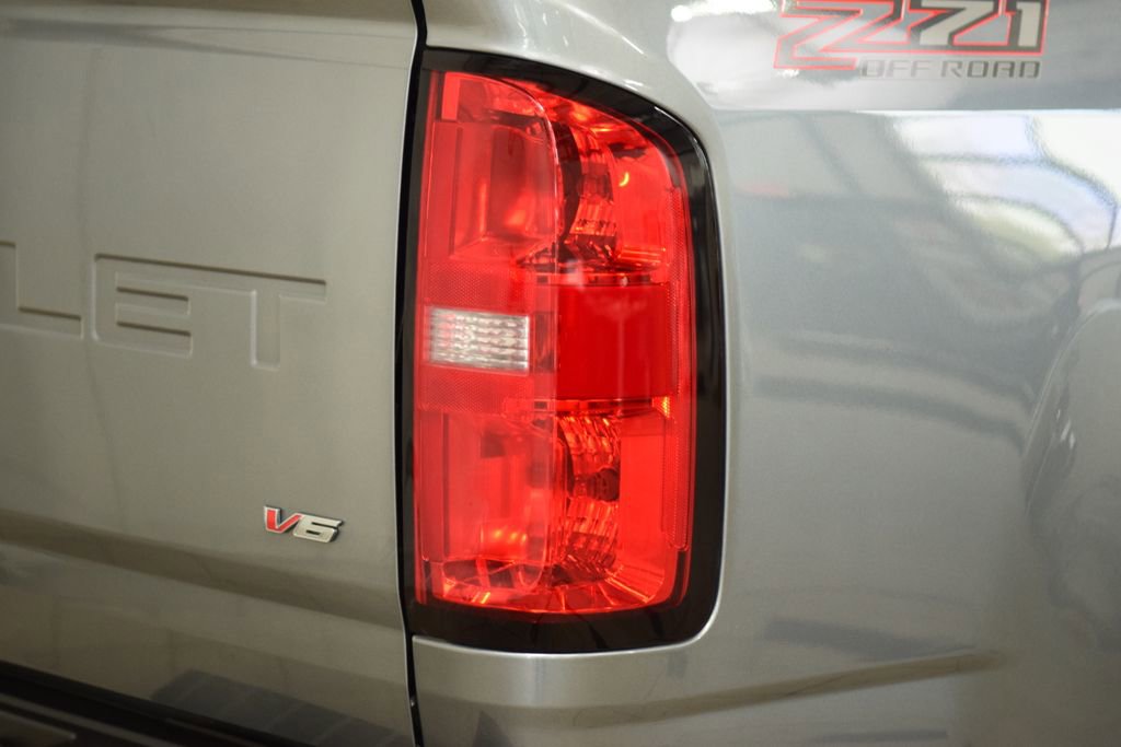Used 2021 Chevrolet Colorado Z71 w/ Safety Package AWD/4WD image 21