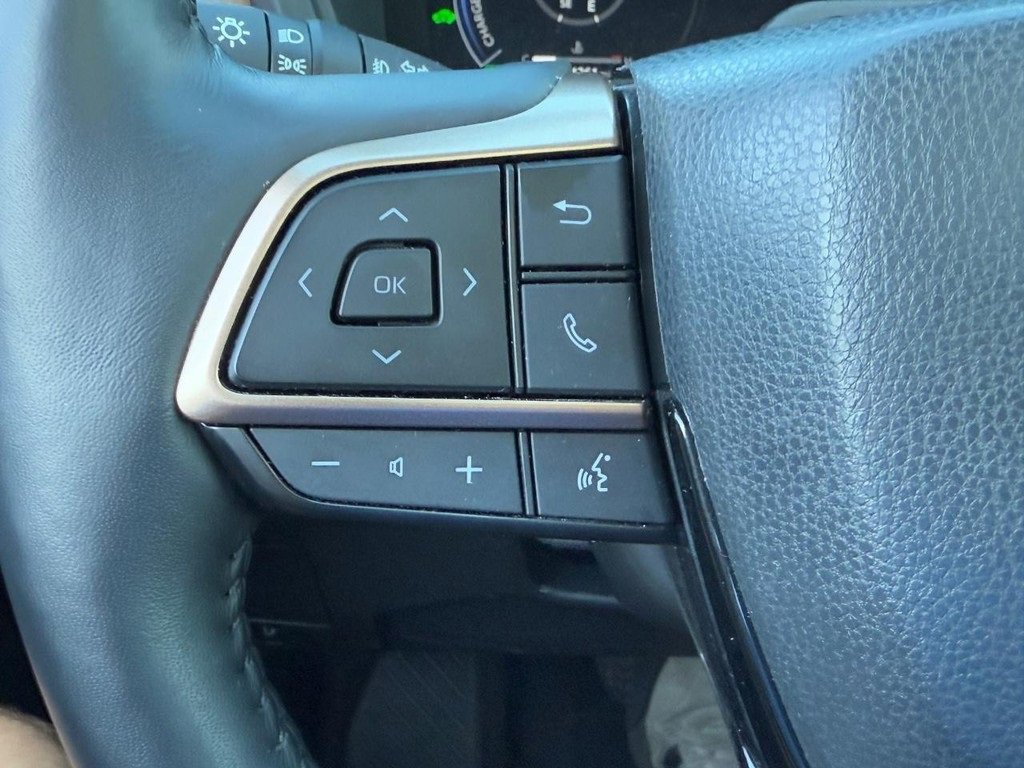Used 2024 Toyota Grand Highlander AWD Hybrid image 18