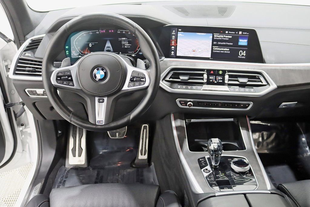 Used 2022 BMW X5 xDrive40i w/ M Sport Package image 14