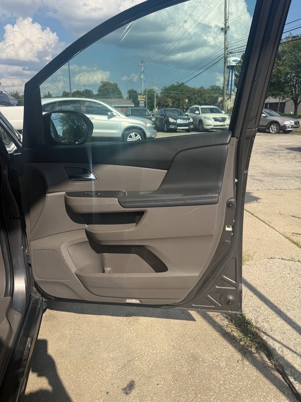 Used 2014 Honda Odyssey EX-L image 10