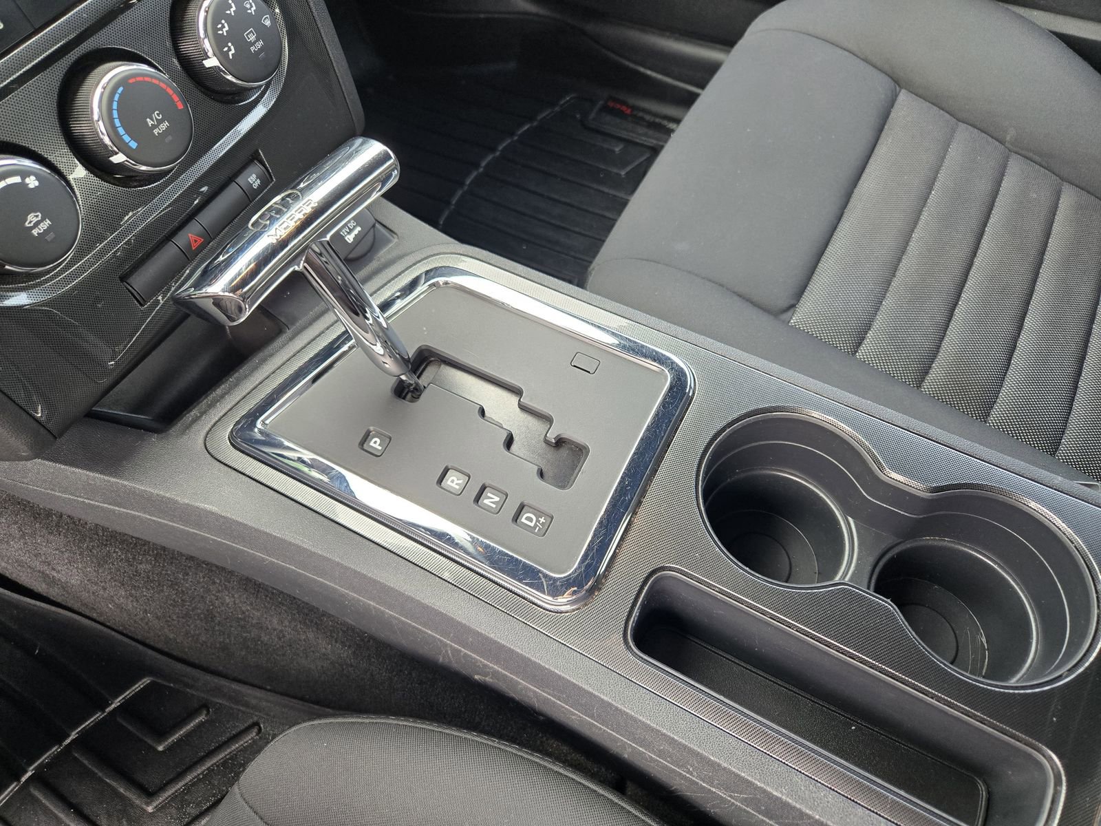 Used 2009 Dodge Challenger R/T RWD image 19