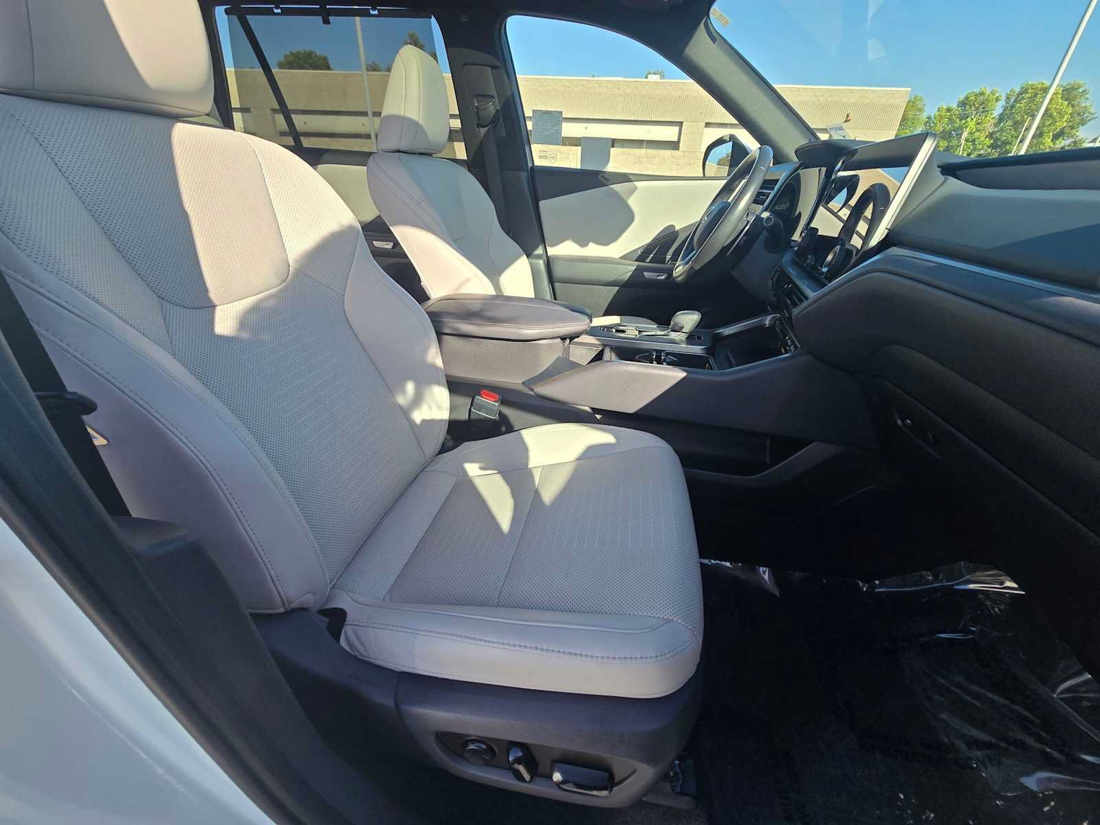 Used 2025 Lexus TX 350 FWD w/ Technology Package image 10