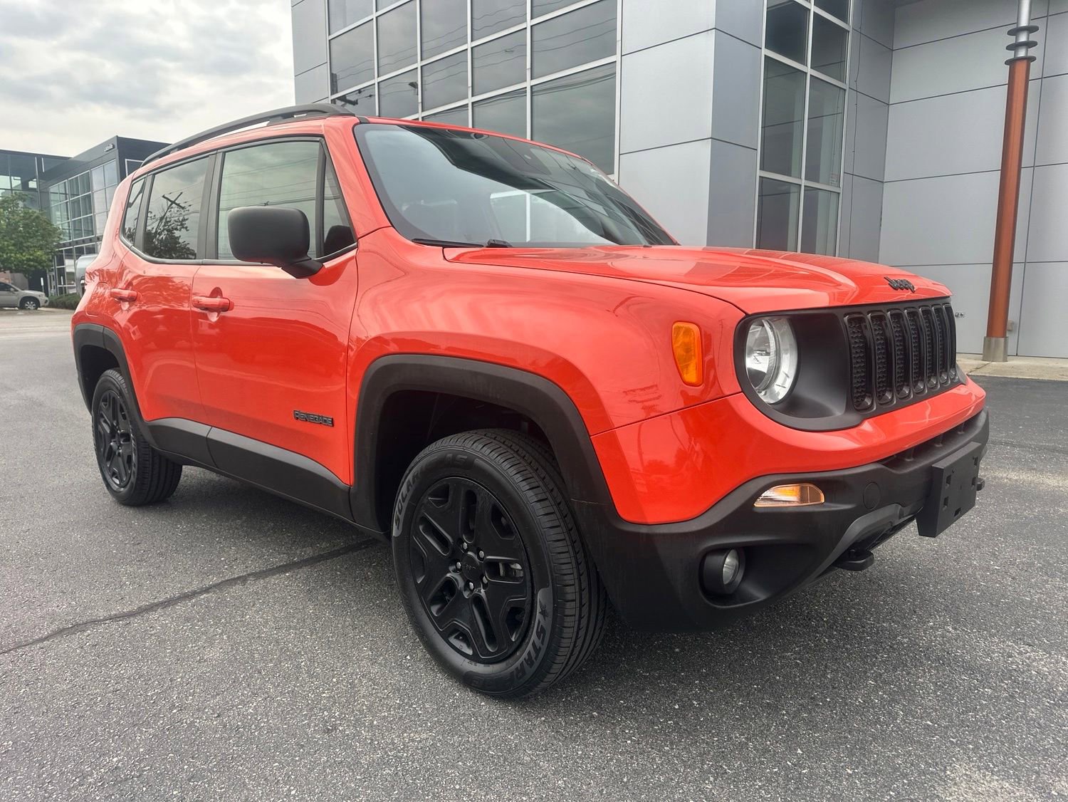 Used 2019 Jeep Renegade Sport AWD/4WD image 3