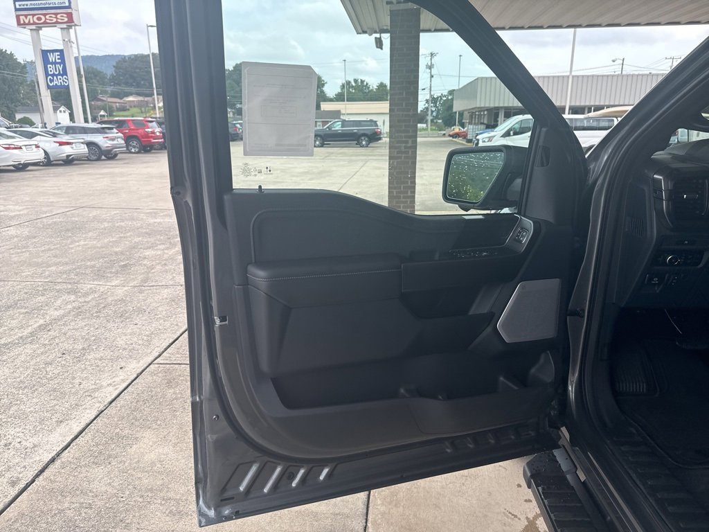 New 2025 Ford F150 Lariat image 17