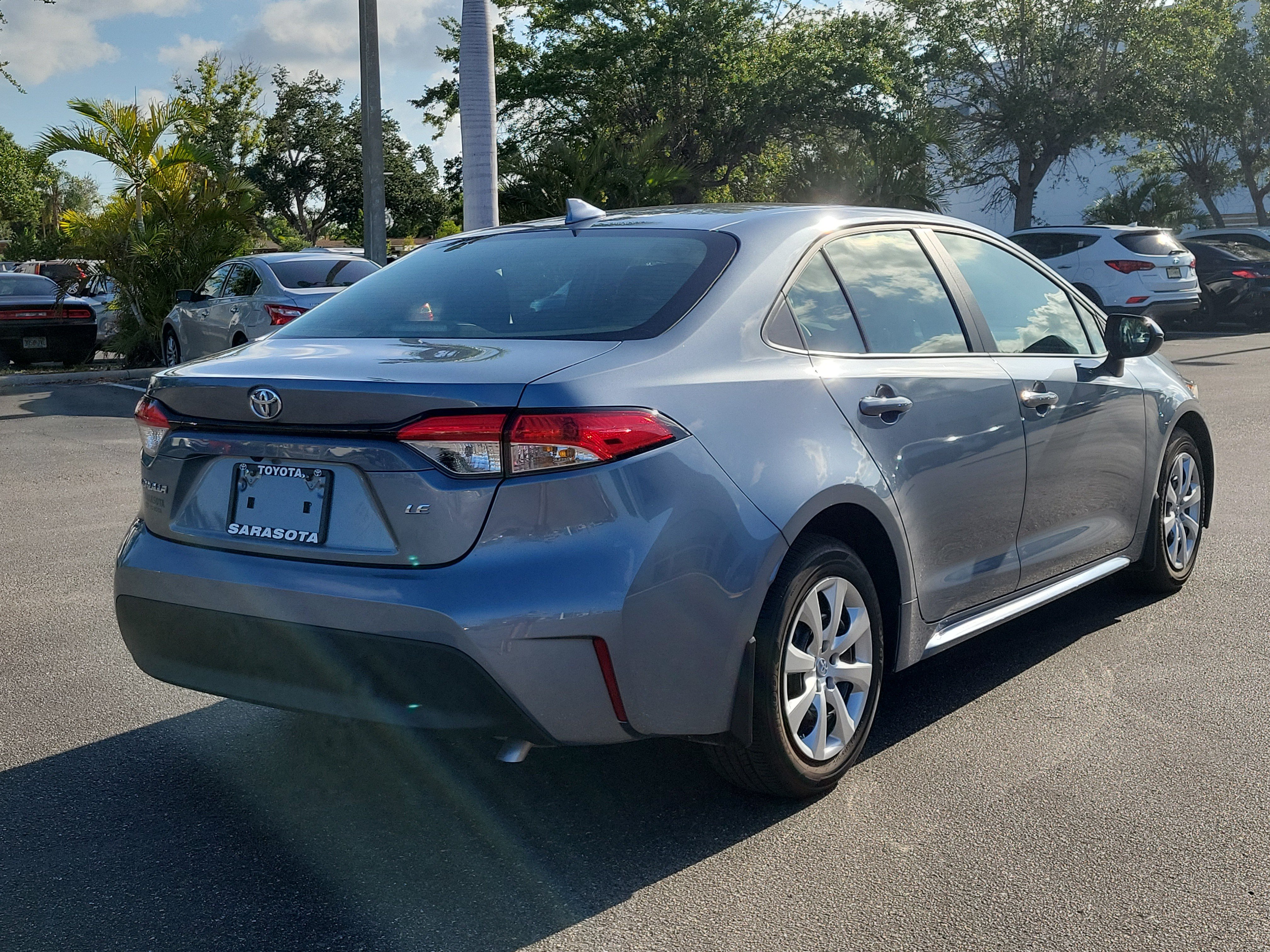 Used 2026 Toyota Corolla LE FWD image 6