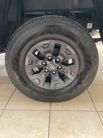 Used 2021 Toyota Tacoma 2WD Double Cab image 24