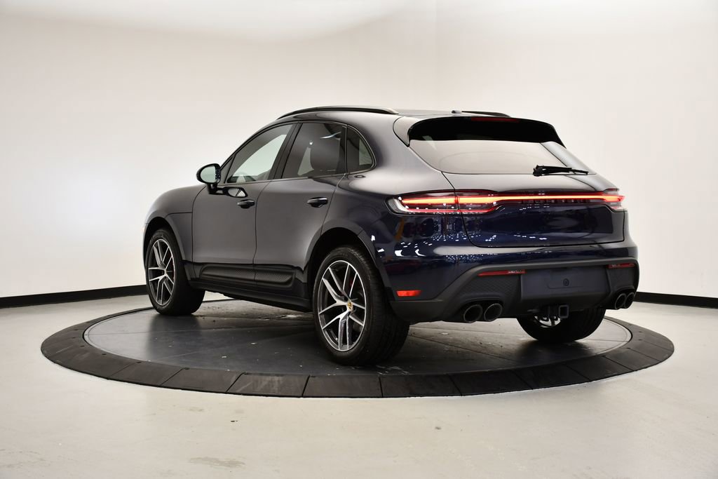 Used 2023 Porsche Macan S image 3