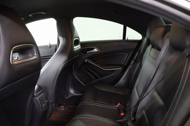 Used 2018 Mercedes-Benz CLA 250 image 25