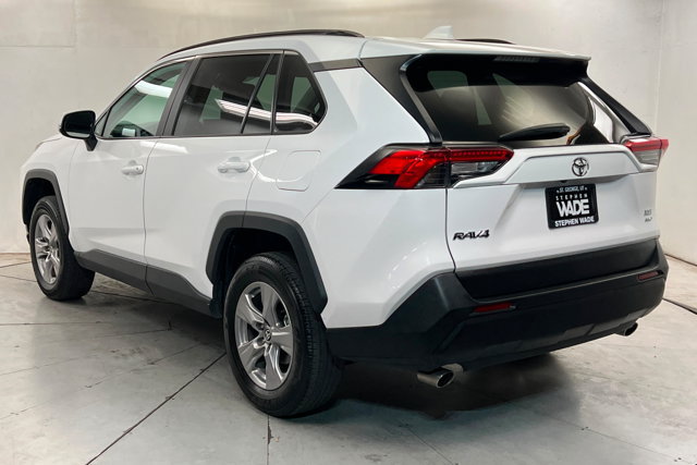 Used 2025 Toyota RAV4 XLE AWD/4WD image 3