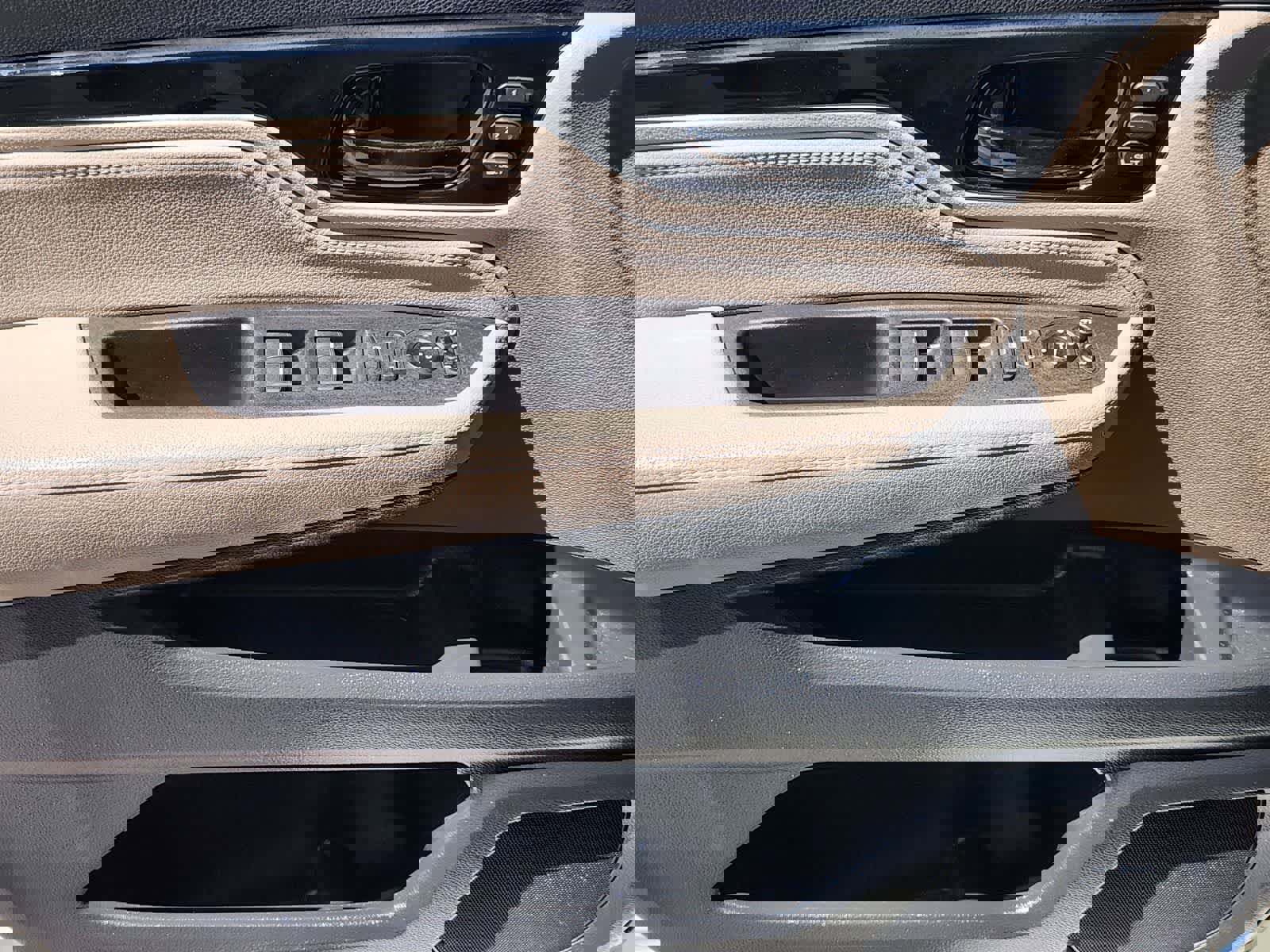 Used 2018 Honda Odyssey Elite image 22