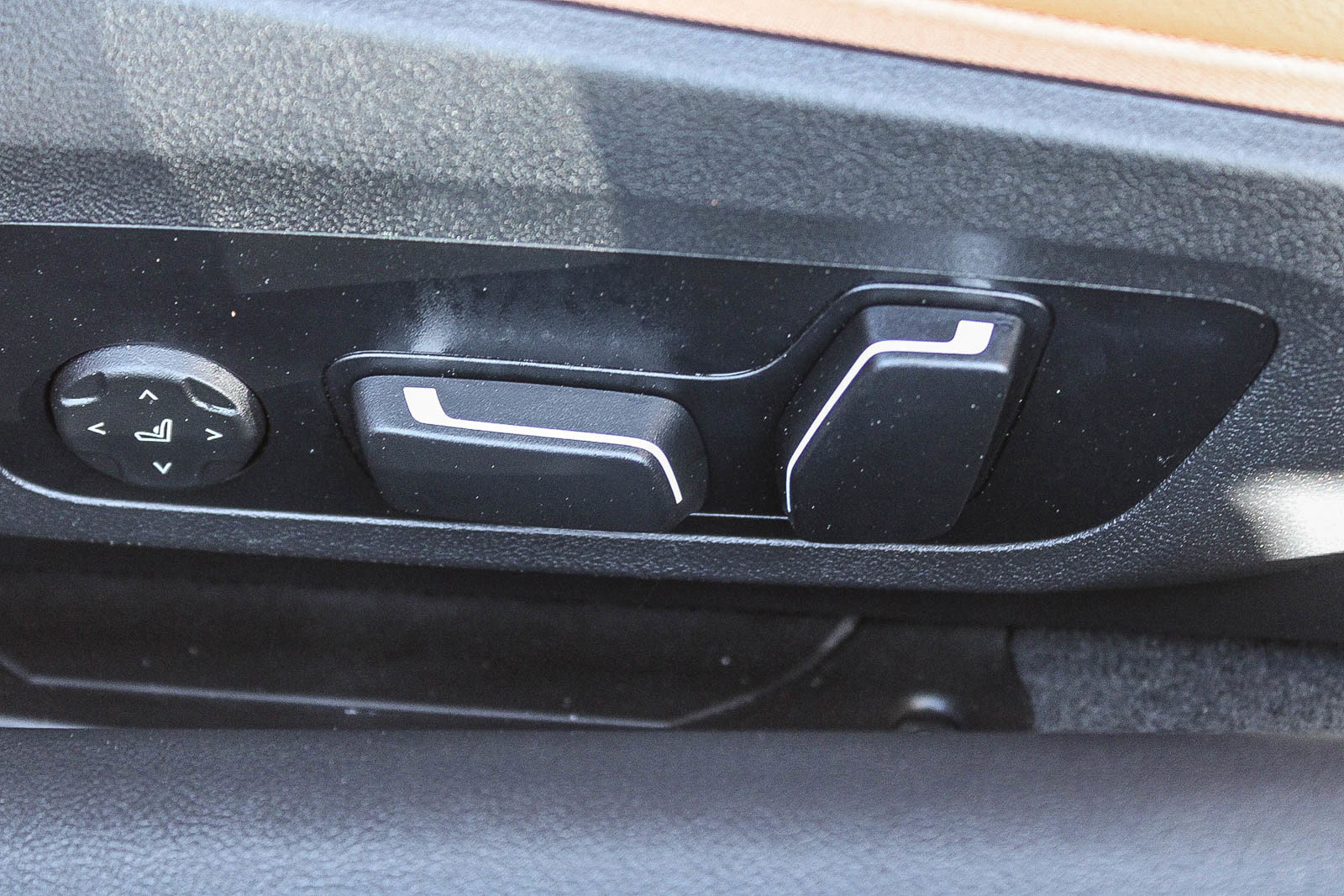 Certified 2025 BMW 430i Coupe w/ Convenience Package image 21