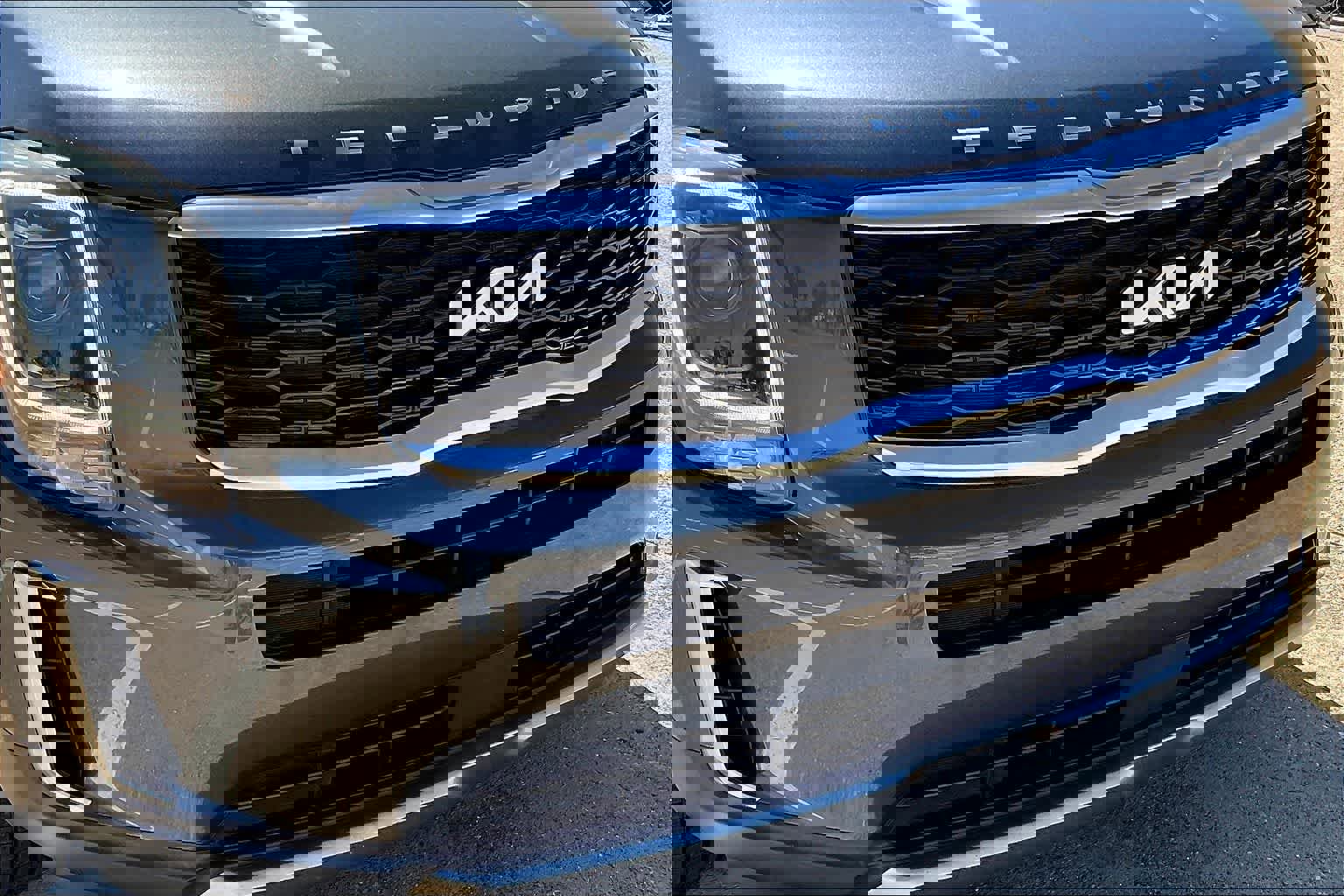 Certified 2022 Kia Telluride S image 32