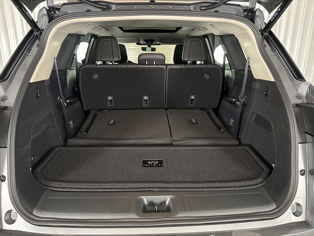 New 2026 INFINITI QX60 Luxe w/ Family Package image 31