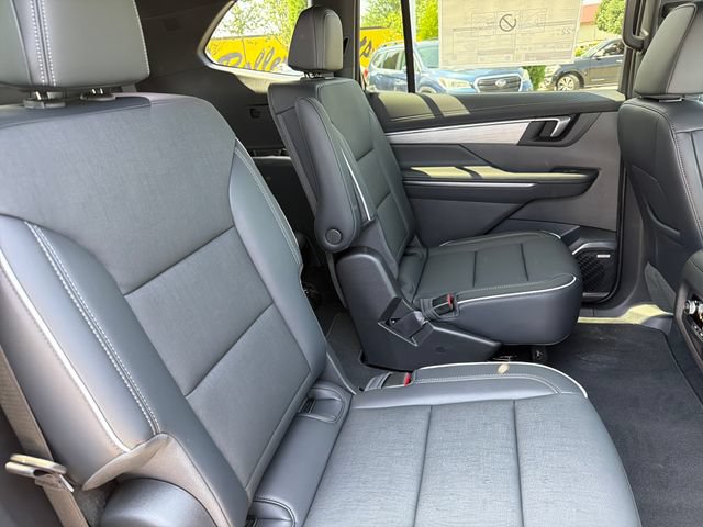New 2026 Buick Enclave Preferred w/ Power Package FWD image 21