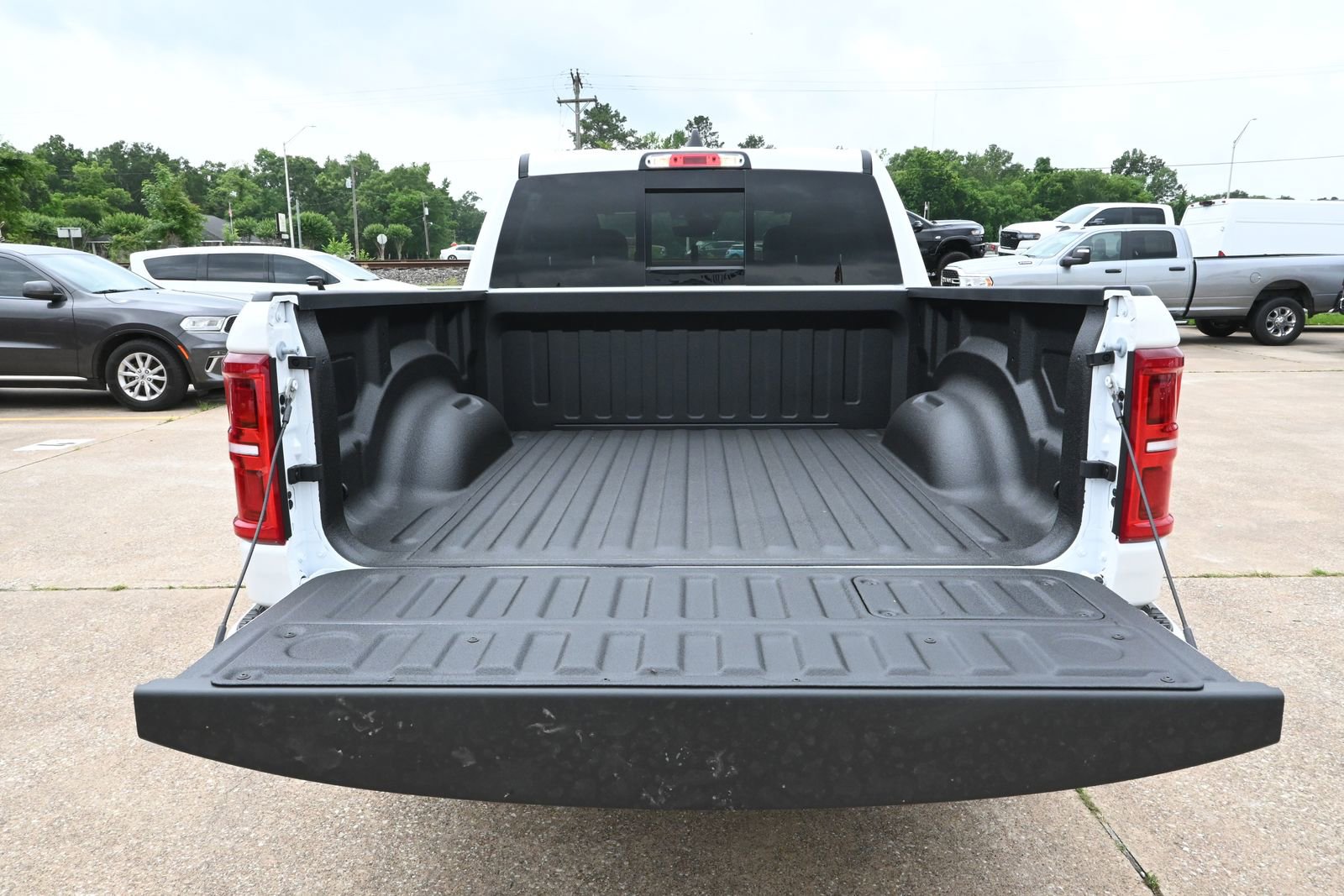 New 2026 RAM 1500 Limited AWD/4WD image 38