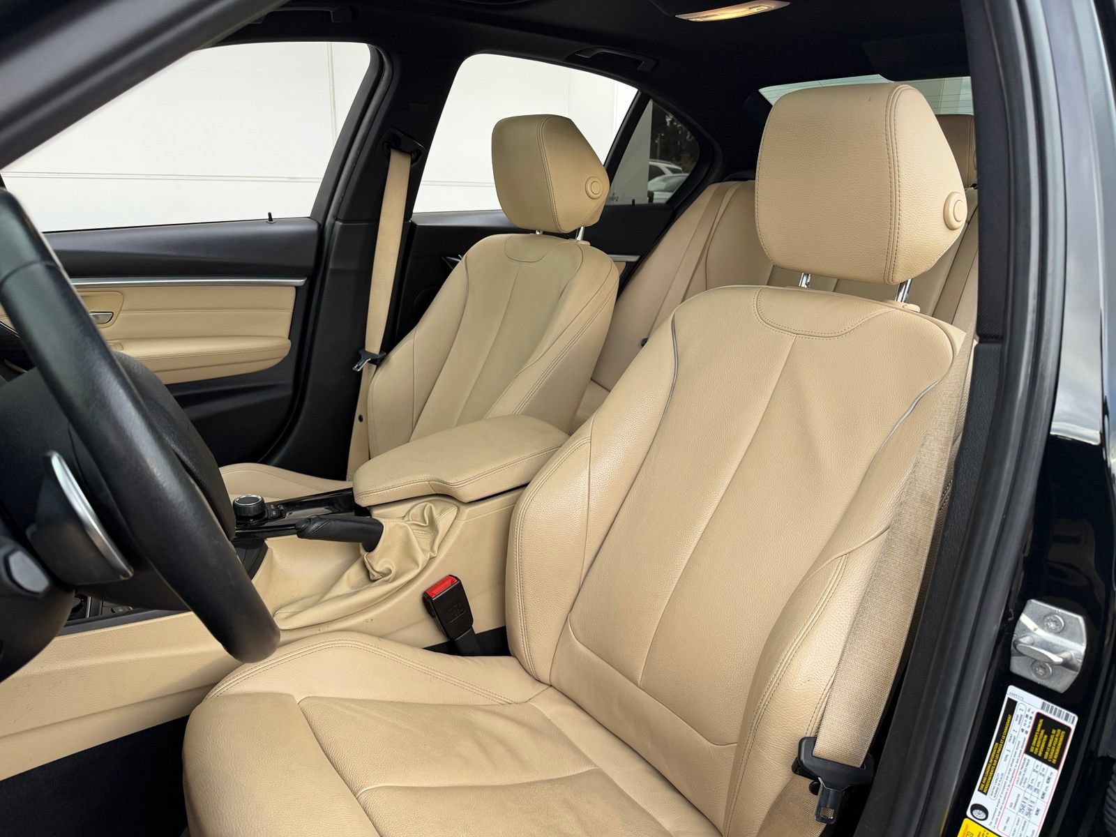 Used 2018 BMW 330i Sedan RWD image 13