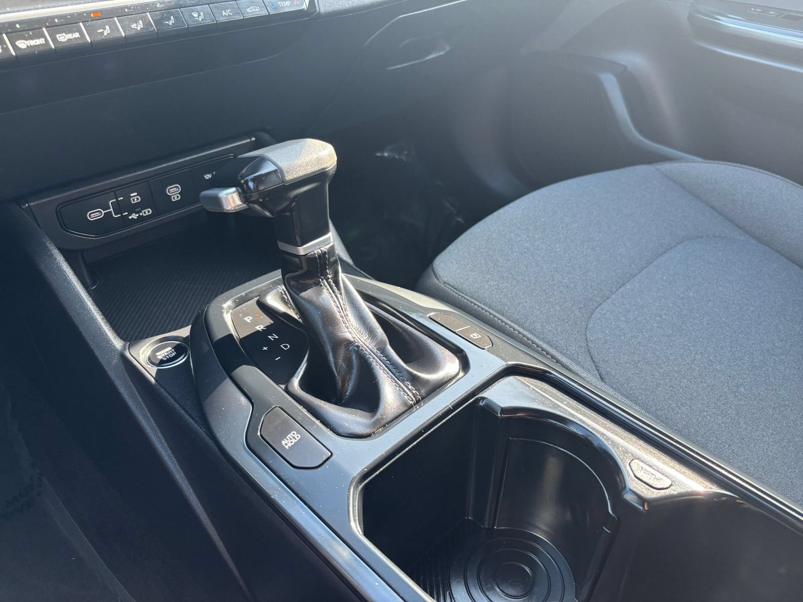 Used 2025 Kia K4 FWD image 37