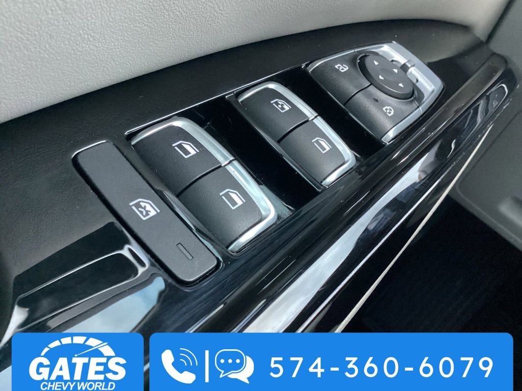 Used 2024 Kia Carnival EX image 23