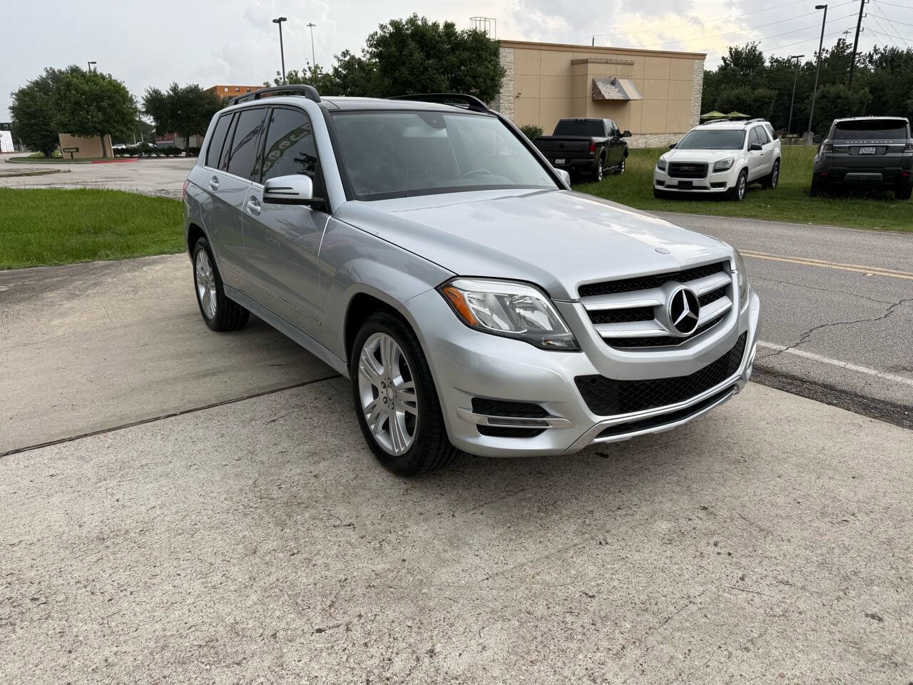 Used 2014 Mercedes-Benz GLK 250 GLK 250 BlueTEC AWD 4MATIC 4dr image 4