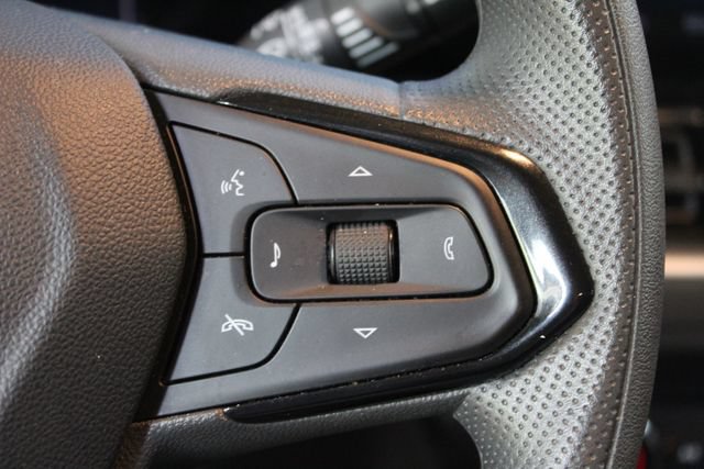 Used 2025 Chevrolet TrailBlazer LT FWD image 18