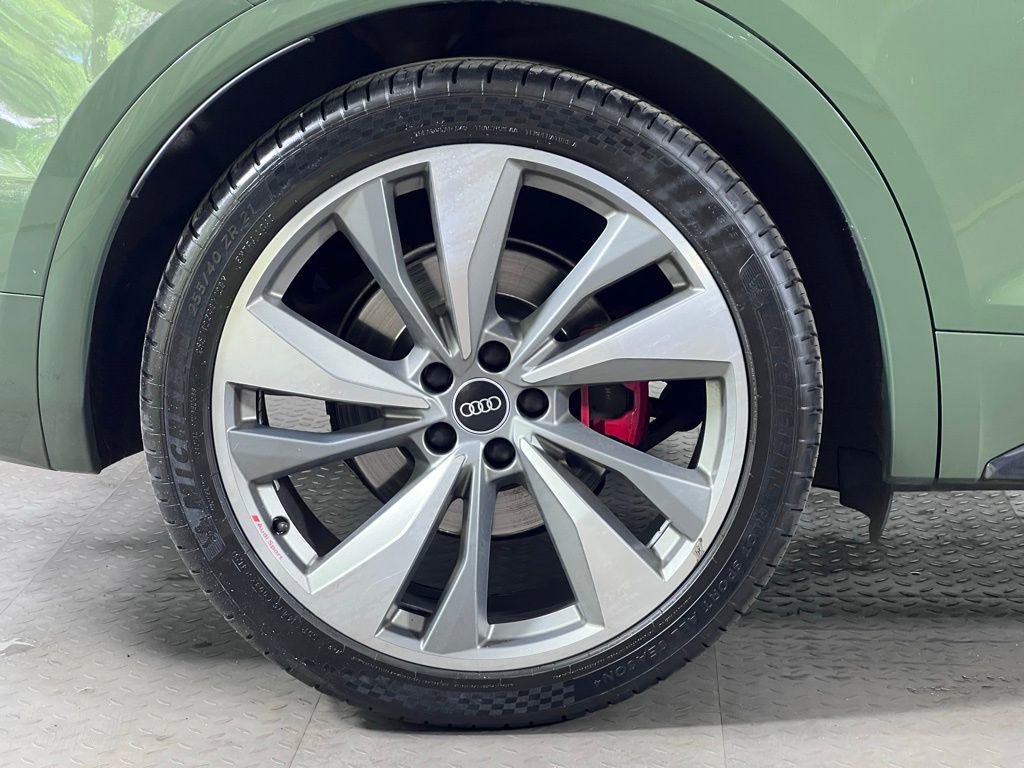 Used 2021 Audi SQ5 Premium Plus w/ Premium Plus Package AWD/4WD image 12