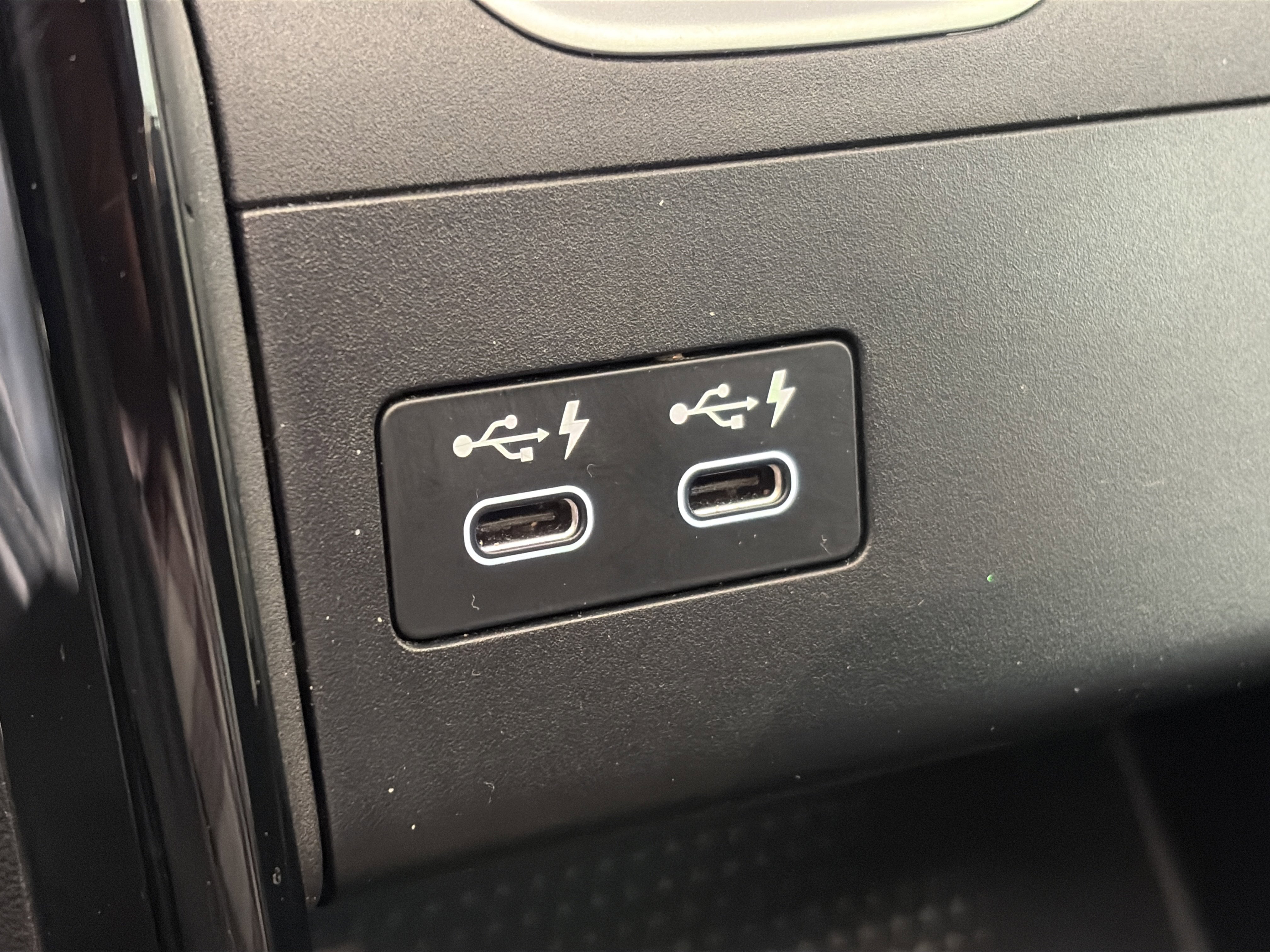 Used 2024 BMW X2 xDrive28i w/ Convenience Package image 27