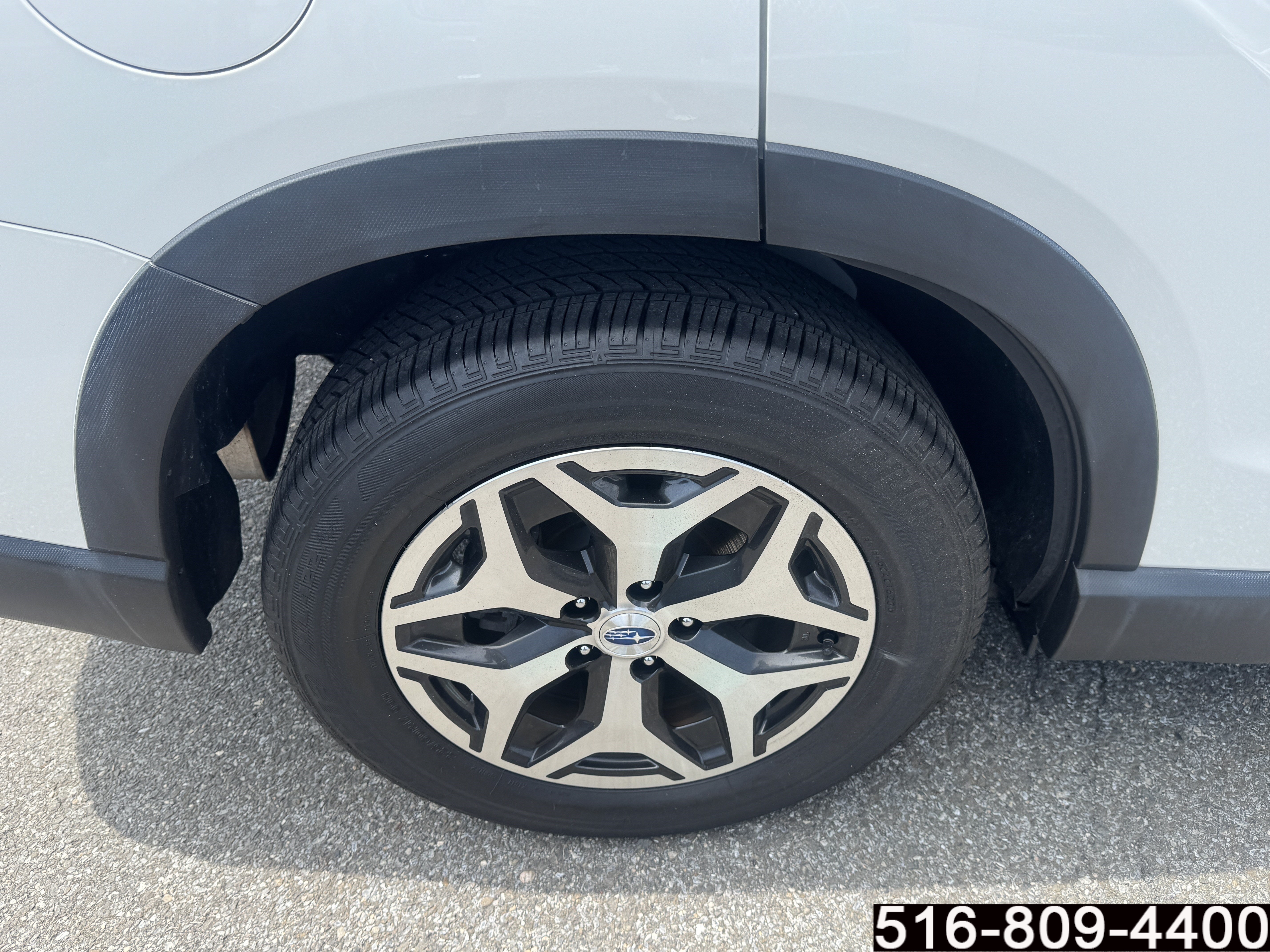Used 2023 Subaru Forester Premium AWD/4WD image 12