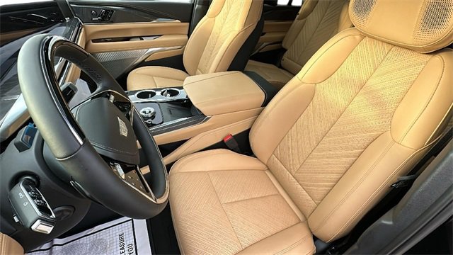 New 2025 Cadillac Escalade IQ Luxury 2 image 19