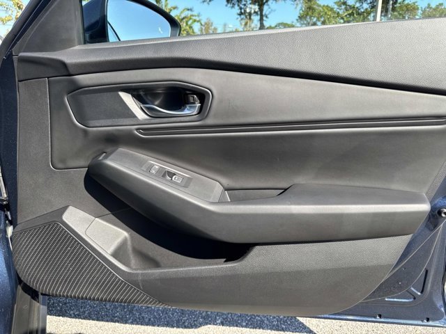 Used 2023 Honda Accord EX image 15