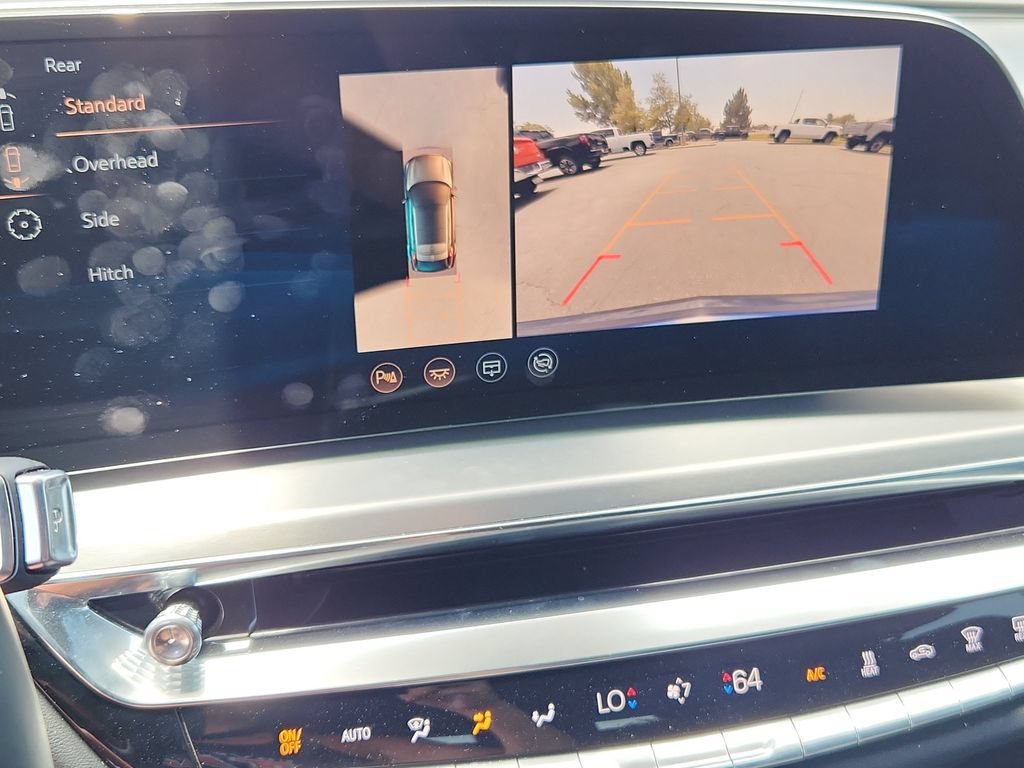 Used 2024 Cadillac Lyriq Sport AWD/4WD image 23