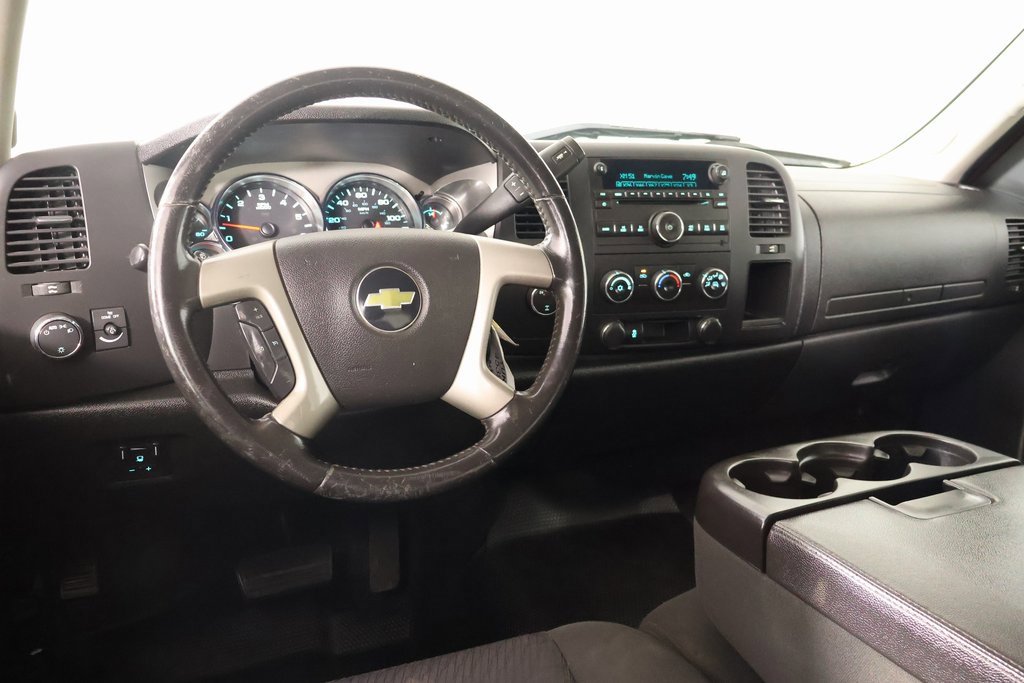 Used 2013 Chevrolet Silverado 2500 LT w/ Suspension Package, Off-Road image 2