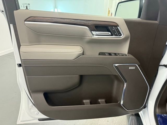 New 2026 GMC Sierra 1500 SLT w/ SLT Premium Plus Package image 13