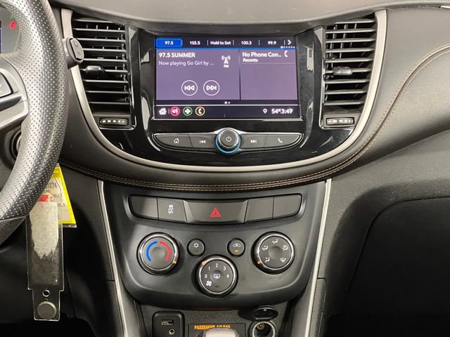 Used 2020 Chevrolet Trax LT AWD/4WD image 27